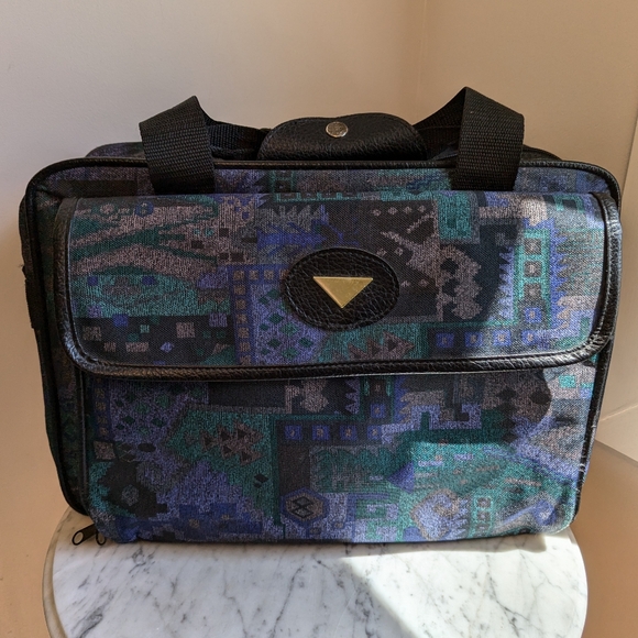 Vintage Aztec Print Carry On Travel Bag - Picture 8 of 9